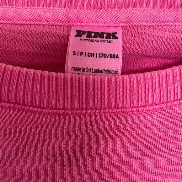 PINK Victoria's Secret Vibrant Pink Cropped Crewneck - Picture 3 of 4